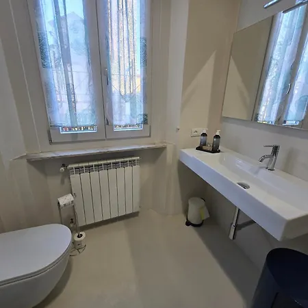 Fabroniana Lägenhet *