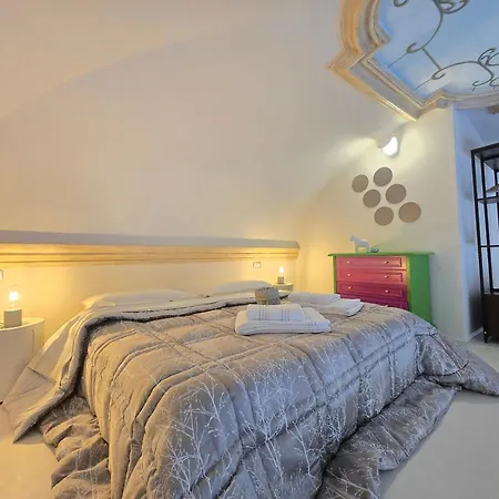 Fabroniana Lägenhet